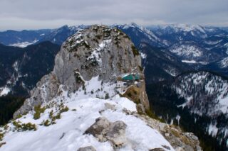 Tegernseer Hütte im Winter - Foto: Gipfelfieber