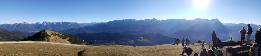 Wank - Aussicht auf Wetterstein und Karwendel